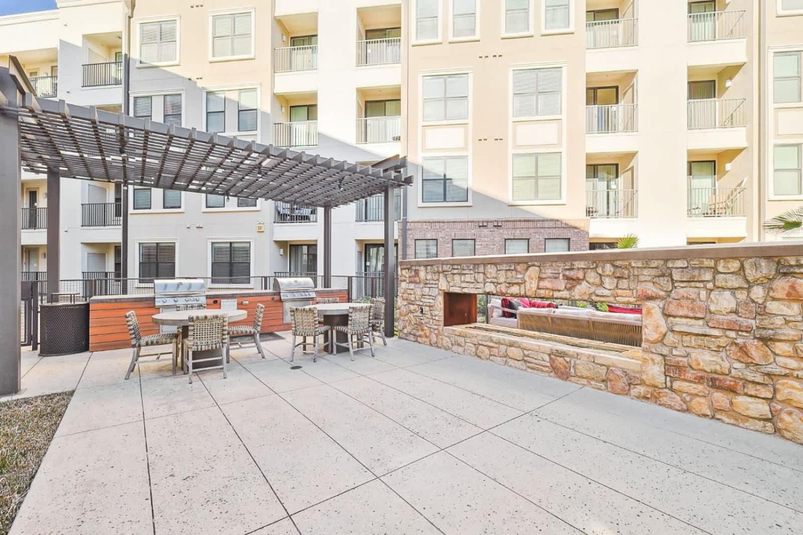 Spacious 1B W Pool Near Toyota Hq The Star Legacy West 1350 프리스코 외부 사진