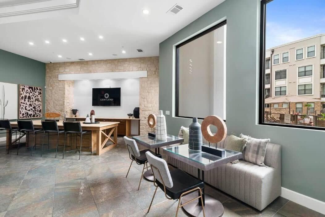 Spacious 1B W Pool Near Toyota Hq The Star Legacy West 1350 프리스코 외부 사진
