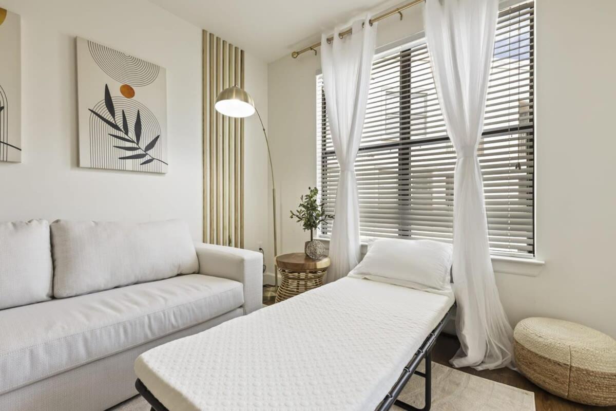 Spacious 1B W Pool Near Toyota Hq The Star Legacy West 1350 프리스코 외부 사진