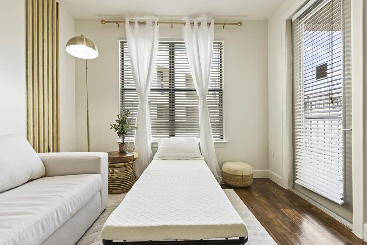 Spacious 1B W Pool Near Toyota Hq The Star Legacy West 1350 프리스코 외부 사진