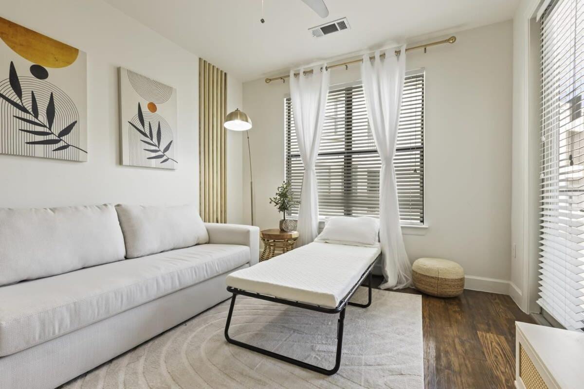Spacious 1B W Pool Near Toyota Hq The Star Legacy West 1350 프리스코 외부 사진
