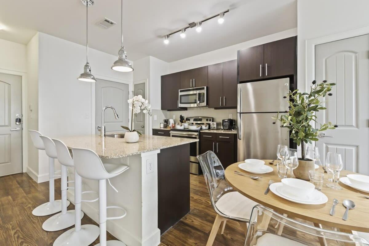 Spacious 1B W Pool Near Toyota Hq The Star Legacy West 1350 프리스코 외부 사진